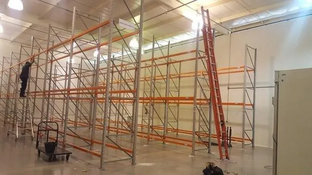 Montagem e Desmontagem de Paletes