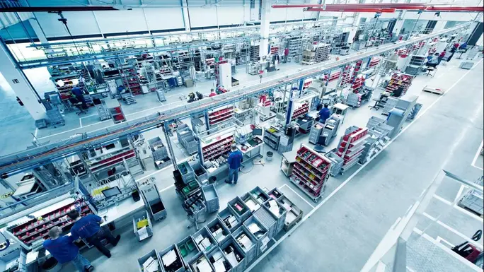 Abastecimento de linhas de produção e áreas de separação